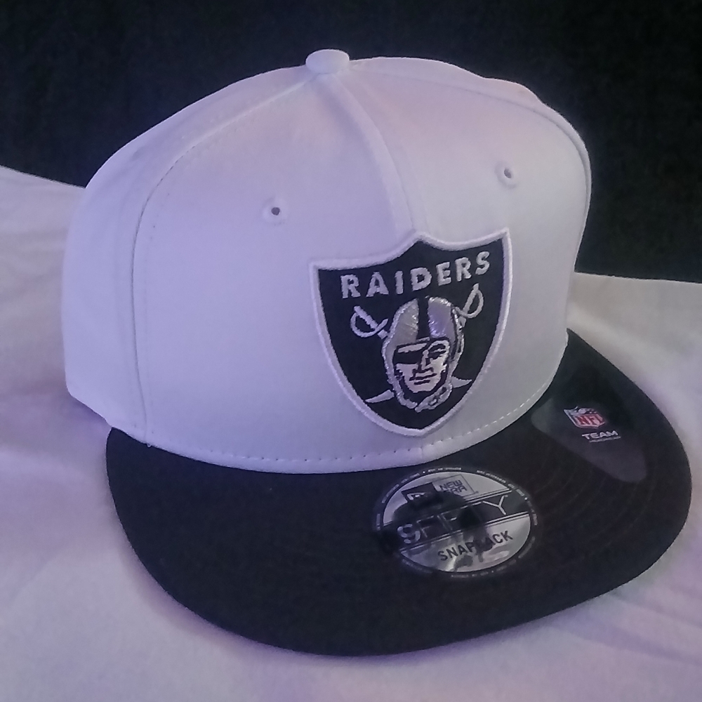 NFL Raiders Two-Tone Sports Cap - Snapback